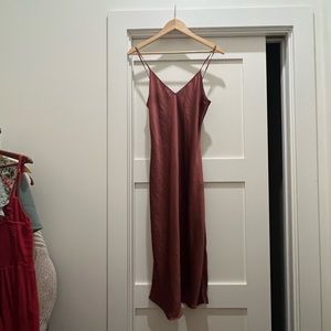 Aritzia Wilfred free slip dress